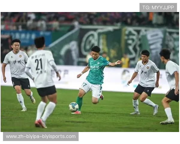 足球比赛中的战术部署与应变能力